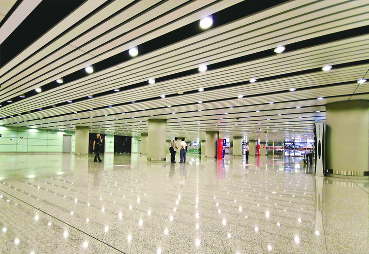 High speed railway station hall